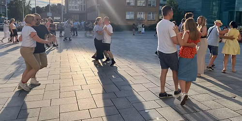 Kaupunkitanssit Tikkurilassa