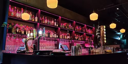 Sankt Amand - Industry Monday \u00d7 Jake the Snake 