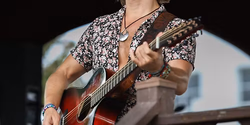 Noah Back LIVE!   Heather's Cafe