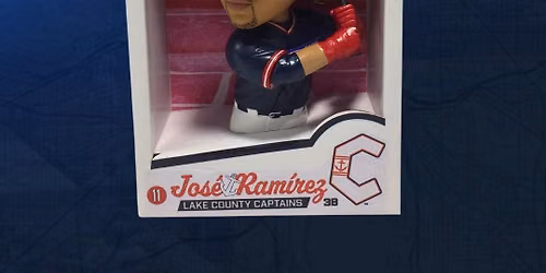 Jos\u00e9 Ram\u00edrez Bobblehead | Picantes & 2016 AL Champions Night
