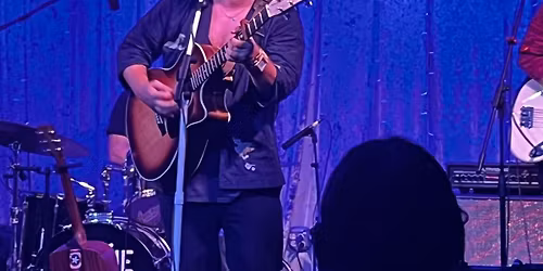 Bright Kelly Acoustic at The Alley on High Street 12\/13 6:30pm