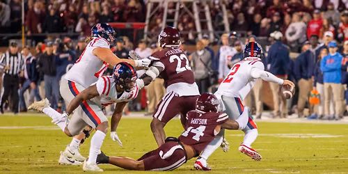 Mississippi State Bulldogs at Ole Miss Rebels Softball at Ole Miss Softball Complex