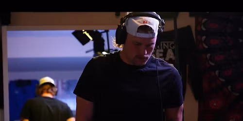 Spencer Lendon at T-Post Tavern