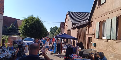 March\u00e9 aux puces