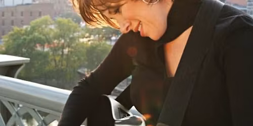 Dee Reilly: Live Irish Music