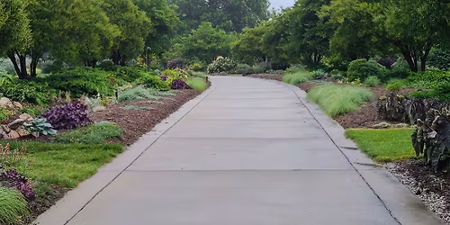 Avent's Private Garden Tour