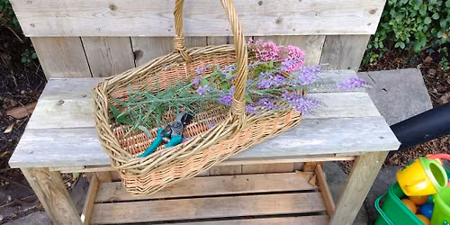 Willow weaving workshop - Garden Trug