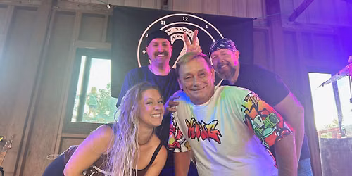 2AM LIVE at Pettit's Lakeview Campground & Bar in Milton