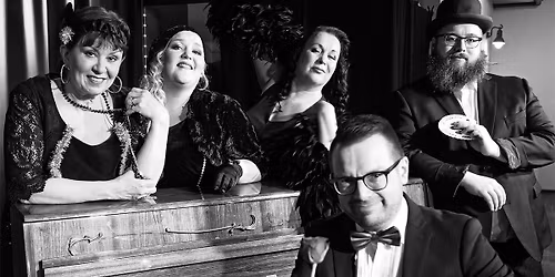 Salakapakka 1920-luvun tyyliin, Pauliina Hintsanen/ Pauliina Hukkanen / Tiina Bolz & Jukka Korhonen