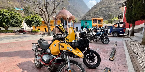 Guanajuato Train, Tour and Serve Experience