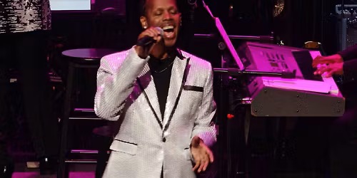 Long Beach Symphony Pops - Earth, Wind & Fire Dance Party at Long Beach Convention Center - Long Beach Arena