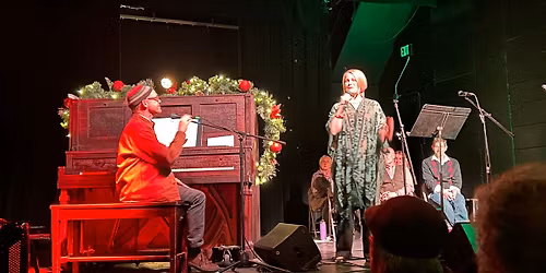 19th Annual Holiday Sing Along with Dan Chouinard