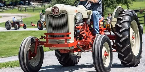 Tractor Stroll and Display