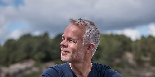 Forfattersamtale med TORE RENBERG