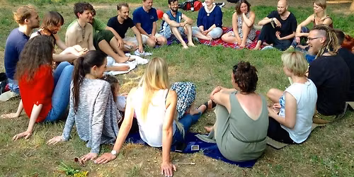 91. Leipziger Rohkost Potluck & Spielen mit Dennis