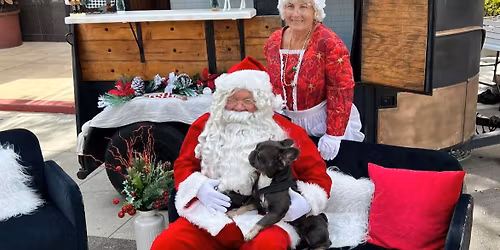 Mayor Santa and First Lady Claus