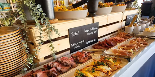 P\u00e5skbuff\u00e9 - S\u00e4songs\u00f6ppning