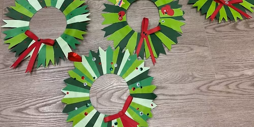 Free paper wreath making