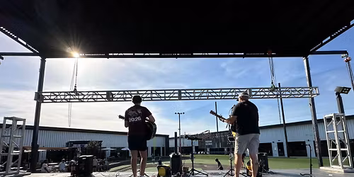 CR Country @ Waller Feed Store