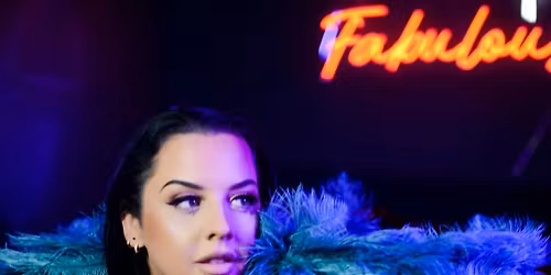 \ud83e\udd73Opening Weekend!\ud83e\udd73 \ud83c\udfb6\ud83c\udfa4Music With Sophia Maria!\ud83c\udfa4\ud83c\udfb6