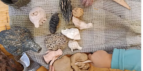 Atelier : Modelage en argile \u2013 Boetseren met klei