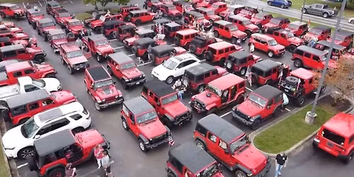\ud83d\udd34 Red Jeep Group Photo