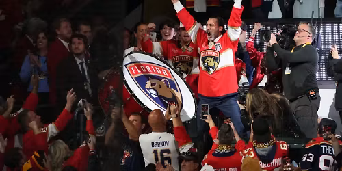 Vancouver Canucks at Florida Panthers at Amerant Bank Arena