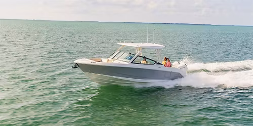 Boston Whaler Vantage Series Demo Days | MarineMax Westbrook