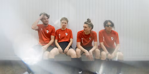 Kapa Tult "Immer alles gleichzeitig" ... KONZERT