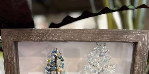 Winter Crushed glass art at Wandering Roots 11\/28\/25