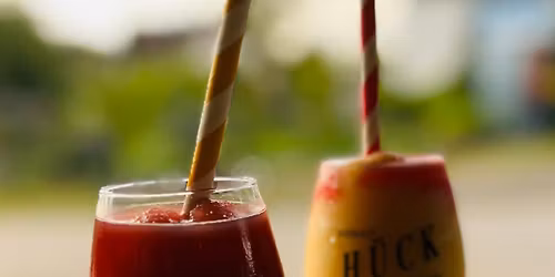 Wein am Main- Weinstand am Mainuferweg Ii