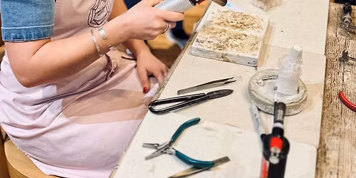 Jewellery 'Moves' Workshops - Festive Return (SOLD OUT)