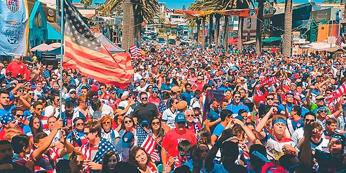 Premiere League Watch Parties + Drink Specials | Hennessey\u2019s Tavern