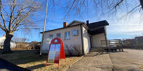 Kamratst\u00f6det \u00f6ppet 18 april