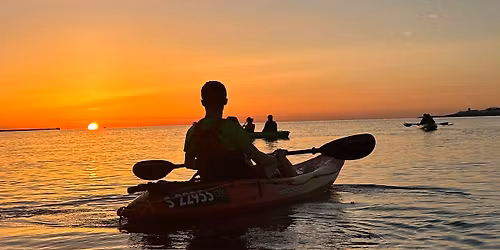 Sunrise Kayaking\ud83c\udf05