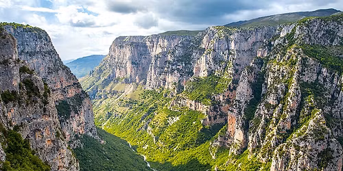 \u03a6\u03b1\u03c1\u03ac\u03b3\u03b3\u03b9 \u0392\u03af\u03ba\u03bf\u03c5 & \u0392\u03bf\u03ca\u03b4\u03bf\u03bc\u03ac\u03c4\u03b7\u03c2: \u0394\u03cd\u03bd\u03b1\u03bc\u03b7 & \u0393\u03b1\u03bb\u03ae\u03bd\u03b7 \u03c3\u03b5 \u03ad\u03bd\u03b1 \u03c4\u03b1\u03be\u03af\u03b4\u03b9!