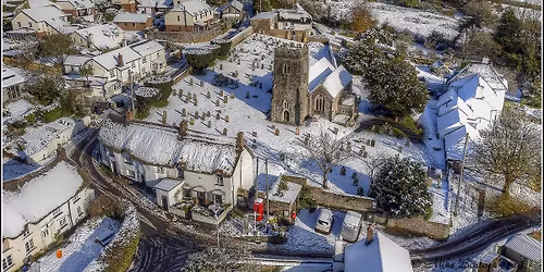 Christmas Wreath Making Workshop 