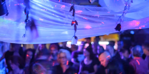 Unknown Pleasures before Christmas Dezember 2026