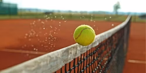 Sunday Tennis 9-10 . Happy daylight savings time !