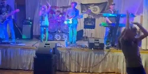 West of 5 live at the Oceanside Elks Lodge