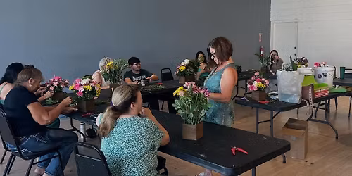 Thanksgiving Fun with Flowers Workshop