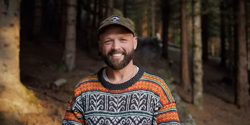 Ben Ward: Fjellg\u00e5rden Kroken. (Dr\u00f8mmen om et enklere (og mer komplisert) liv