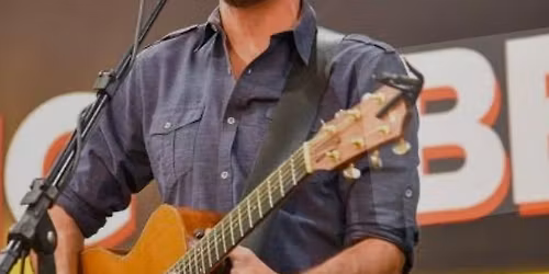 Adam Strack Live on The Patio