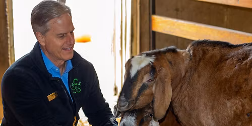 Walk & Talk with Greg Bockheim, Zoo Director