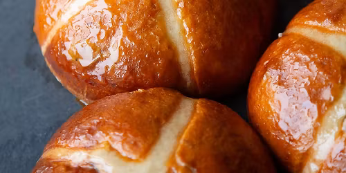 Hot Cross Buns (SOLD OUT)