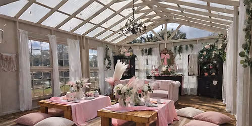 The Soft Bloom Beauty Soir\u00e9e