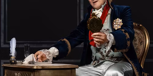 \u015aWI\u0118TO TEATRU. Kr\u00f3l i caryca