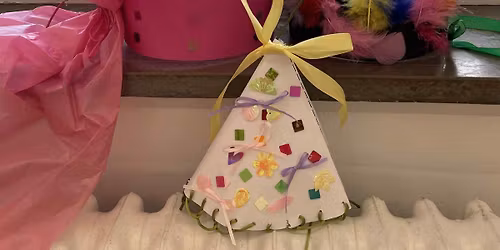 Det Kreative Værksted: Lav en festlig nytårshat!