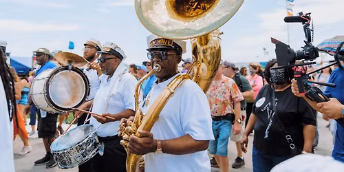 Parking New Orleans Jazz Festival: Weekend 2 - 4 Day Pass (4\/30 - 5\/3)