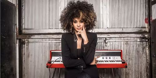 Kandace Springs at Presidio Theatre